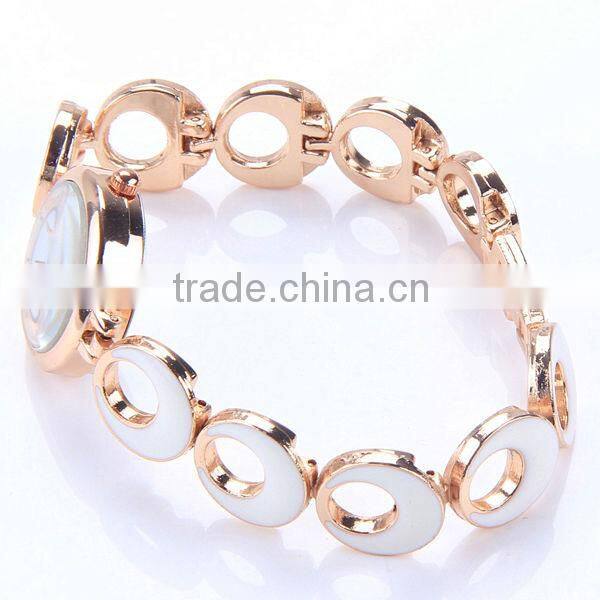 Bracelet wrist alloy watch for women