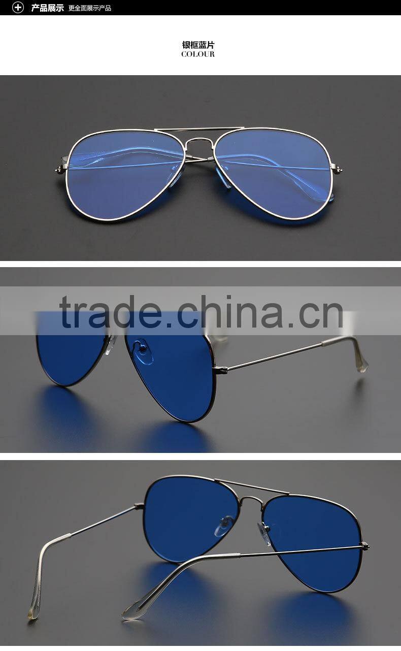 Fashion Dazzle colour sunglasses with color film lenses