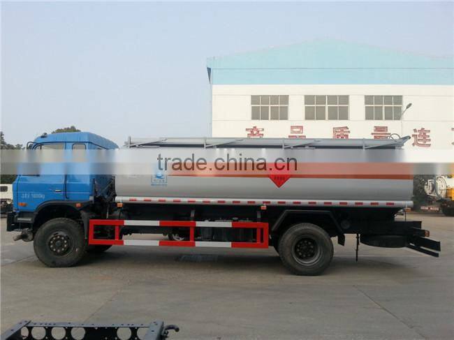Dongfeng 2 axles oil truck capacity fuel tank truck for sale in Russia
