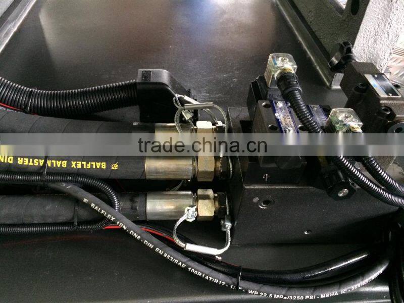 PET 270 injection molding machine