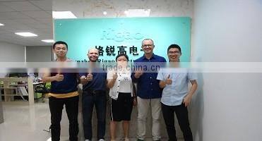 practical and aesthetically attractive universal adapter from Shenzhen Rigao