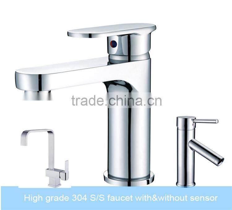 Appartment project kitchen cabinet crown molding style