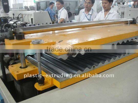PVC wave sheet production line
