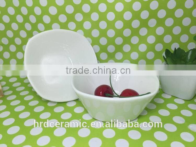 Wholesales Restaurant Cheap Ceramic Porcelain stocked Dinner Dishes