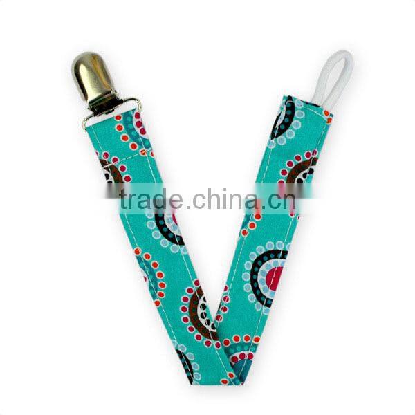 Hot Selling Pacifips Designer Baby Pacifier Clip With Ribbon Cotton Metal Baby Pacifier Clip