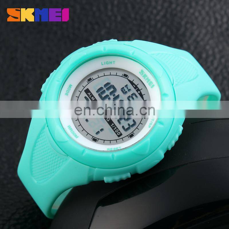 2018 Christmas Gift SKMEI 1074 Digital Children Wrist Watch Plastic Kids Waterproof Sport Watch