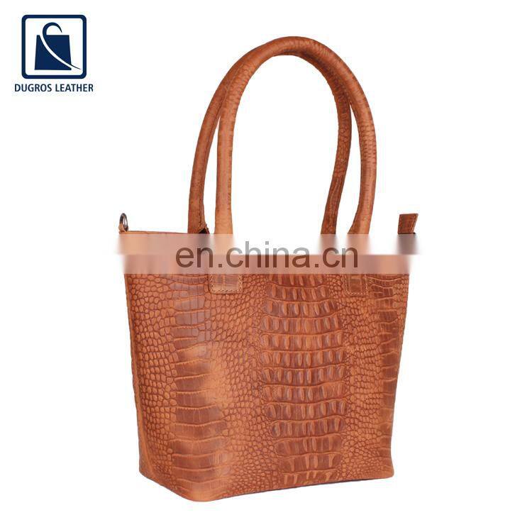 Manufacturer of Zip Closure Type and Cotton Lining Material Women Genuine Leather Handbag