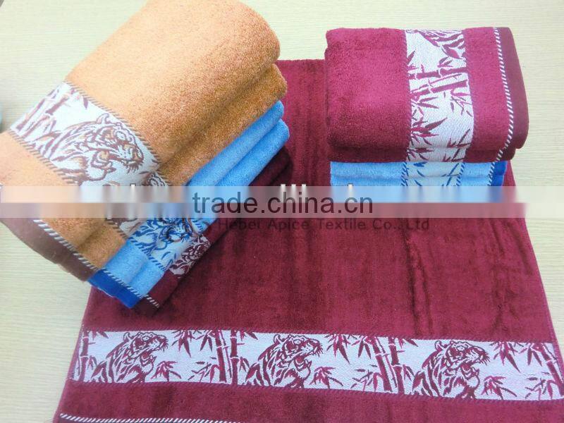 Custom Jacquard Logo Average Floral Bath Towel