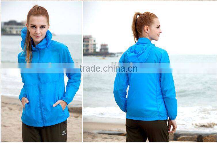 Professional Manufacturer Of Woman Zipper Fly Hooded Breathable Waterproof Windproof Sun-protective Jacket 20D Nylon