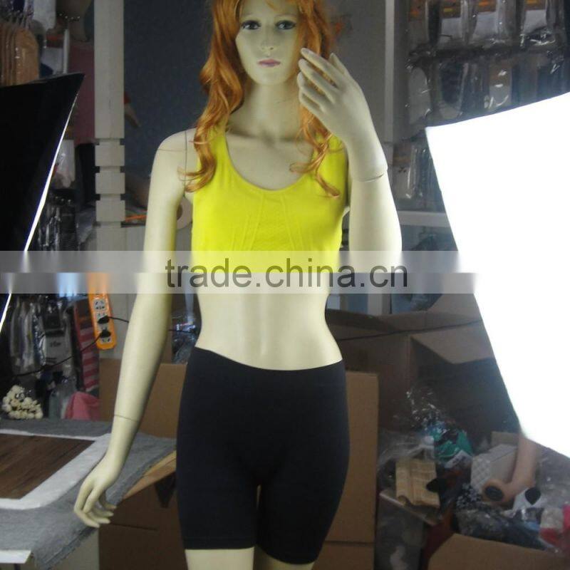 Hot light Seamless Knit sexy women underwear bodybuilding shorts custom factory