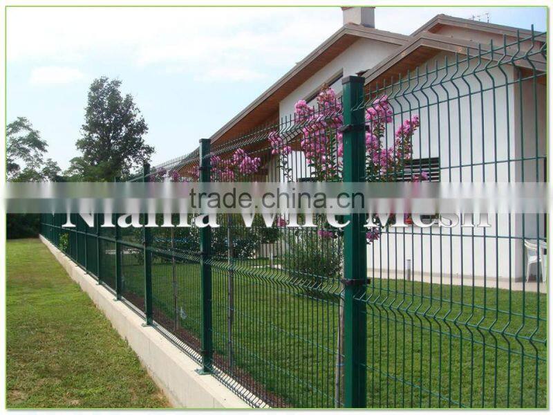 Trade Assurance Alibaba China PVC sprayed and Galvanized Welded Wire Fence Panels