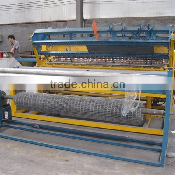 Oversea after-service provide fence netting mesh welding machine