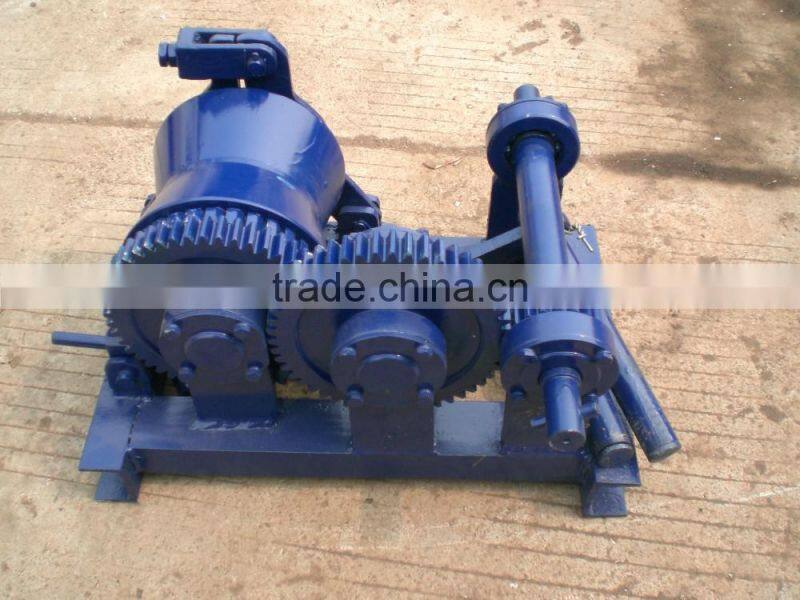Hand Crank Strap Winch