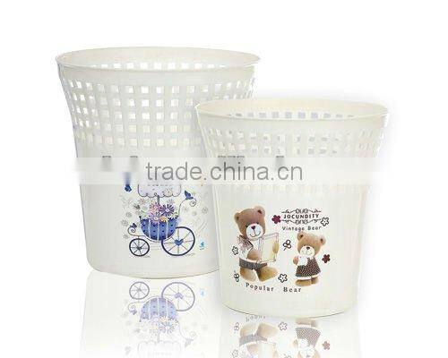 plastic trash can,dust bin , bin