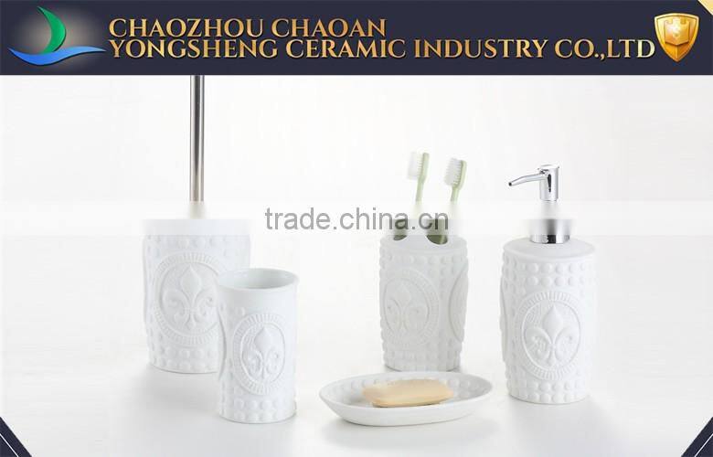 New promotion hotel porcelain bathroom accessories set ceramic manufactured in China