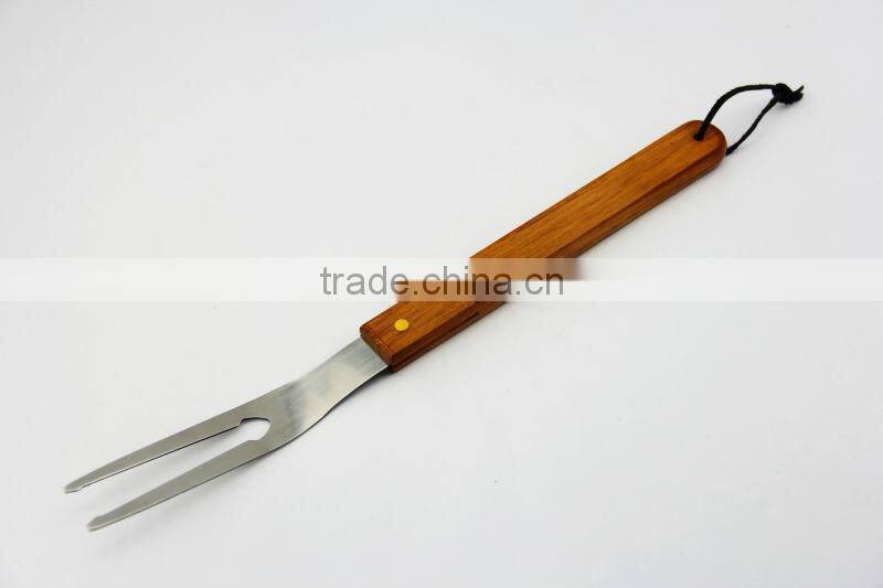 out door cooking ware grilling accessories 13inch long wood handle BBQ tool set