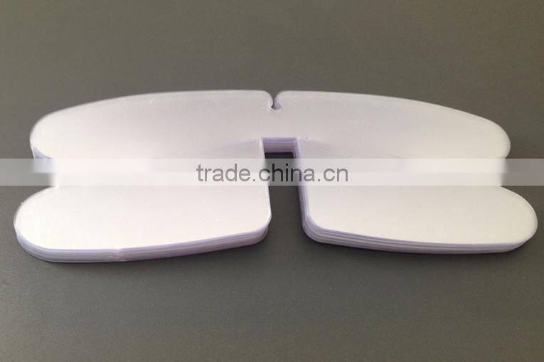 China Custom Plastic Collar Butterfly For Shirt Garment Accessories