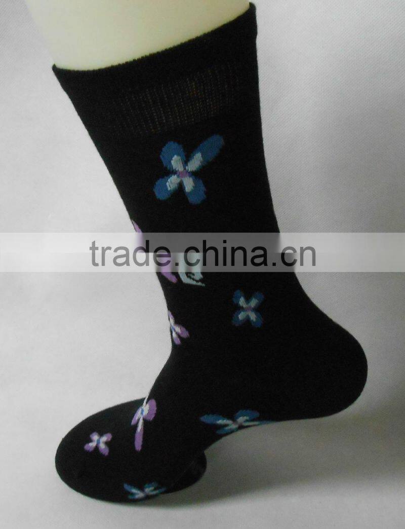 Mens Colored Pattern Casual Dress Socks
