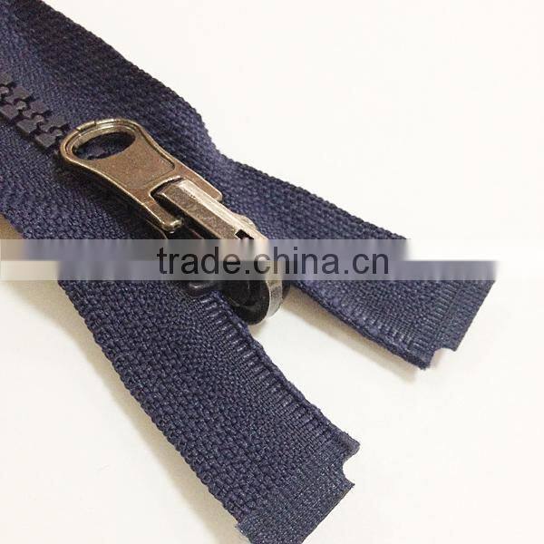 2015 5# plastic zipper o/e with reversible slider zipper for abs plastic