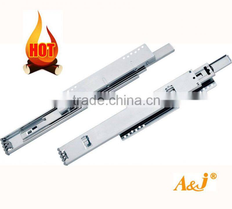 ball bearing heavy duty track for goods tank