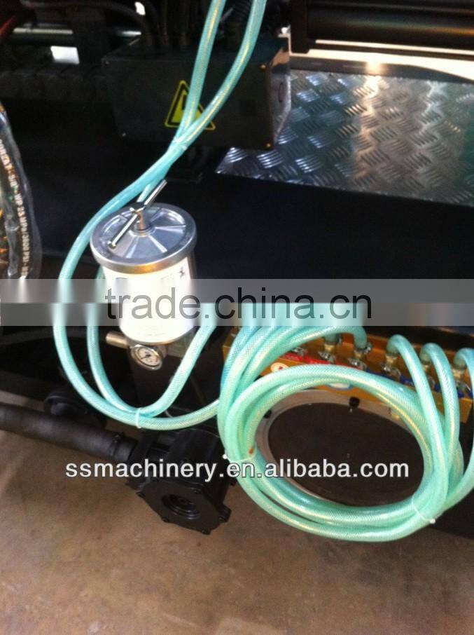 Small injection moulding machine for exportation