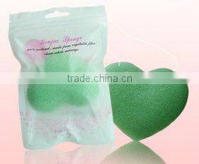 2012 most-popular green tea konjac sponge, heart shape konjac facial sponge