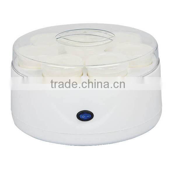 Yoghurt maker with 8 plastic jars