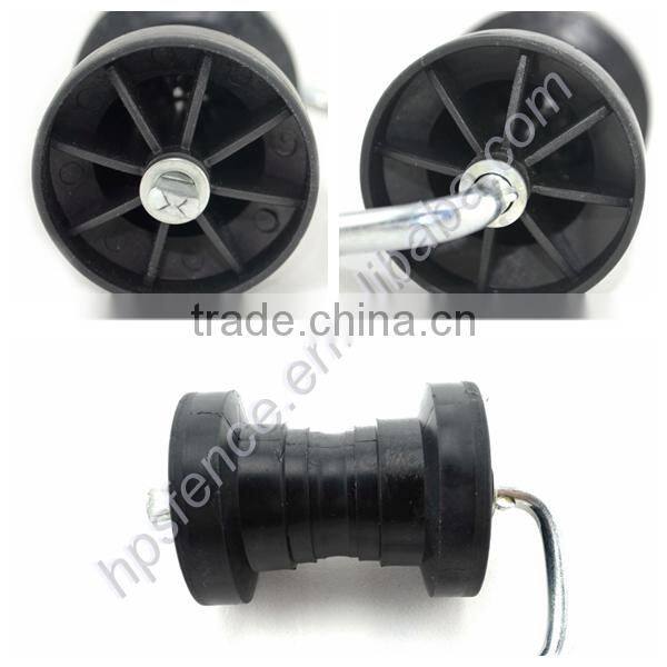 Electric fence zareba pulley doughnut insulator for poly tape, wood thread