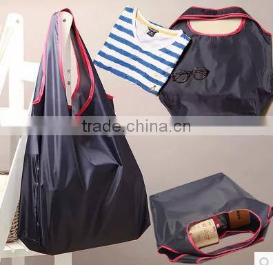2015 Newest nylon bag China wholesale foldable hand bag