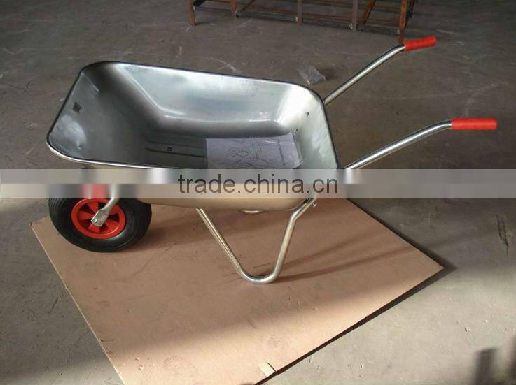 WB5204 easy to assemble wheelbarrow