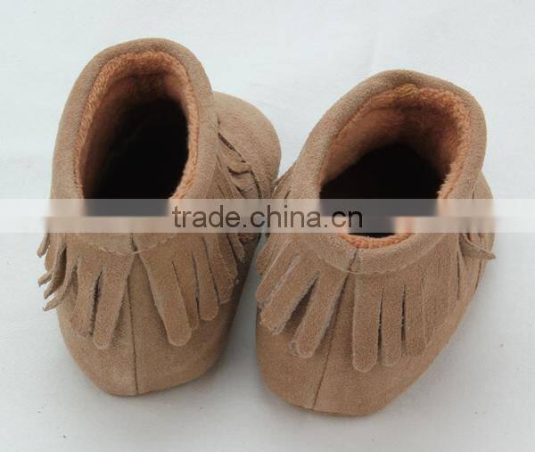 Popular fringe warm handmade moccasins baby boots