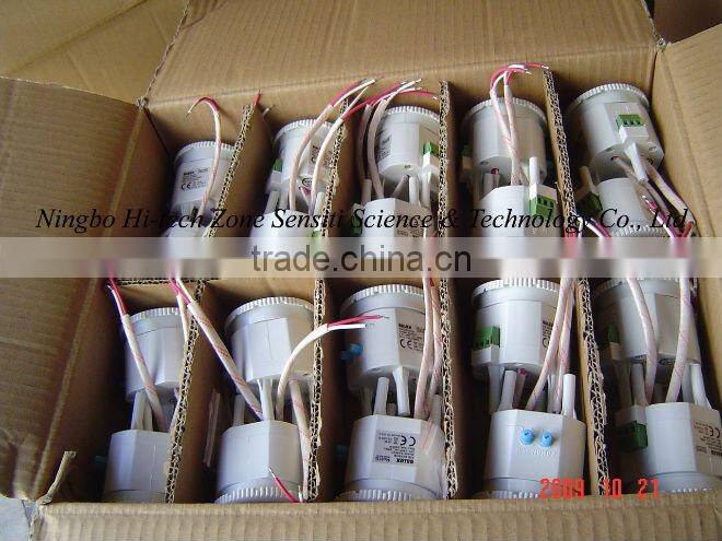 Small PIR motion sensor fitting in ceiling lamp