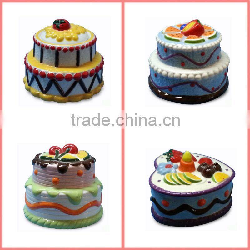 Ceramic canister cake design