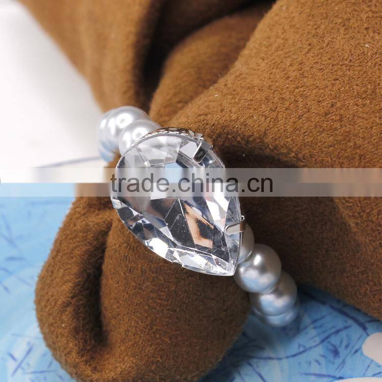 hot selling table decoration & accessories type plastic pearls beaded drop crystal napkin ring