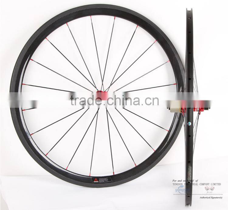 Good quality 700C*38mm Carbon Fiber Wheelset is suitable for the road bike