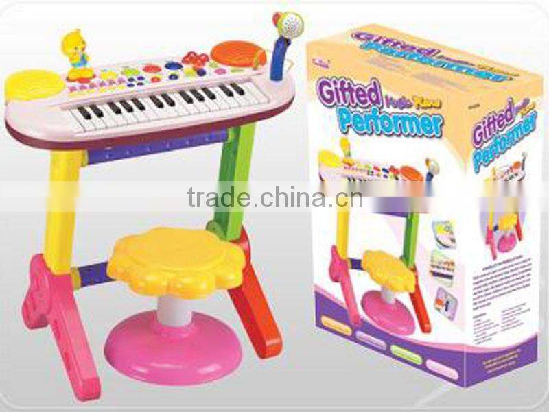 Funny plastic electric keyboard, musical instrument