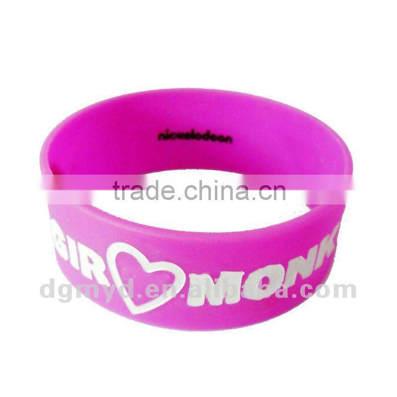 Most Special and Lovely 18 links twist silicone bracelet