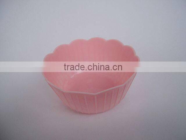 Plastic ice cream bowl