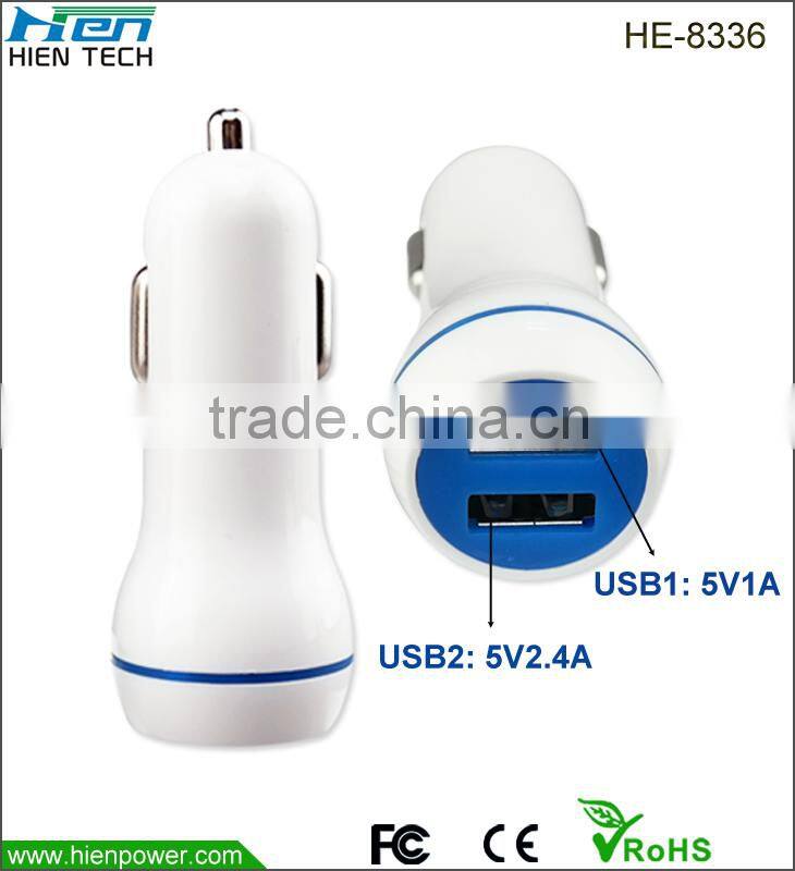 DC 12V USB car charger Dual USB output car charger 5V2.1A
