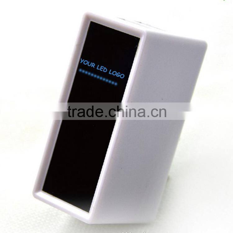 promotional 3.1A mobile phone and tablet pc dual usb charger with Led flashlight
