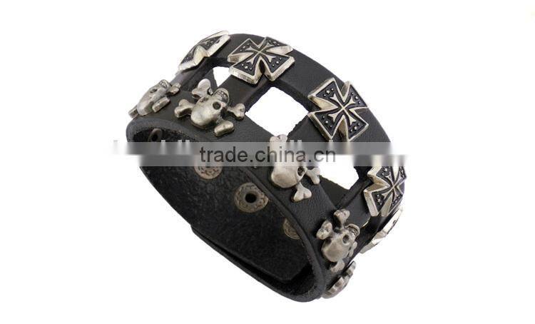 Cool Rock Leather Skull Bracelet Button Adjustable