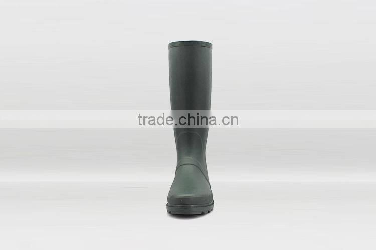 Alibaba china 10 Years experience Latest design wellingtons rain boots