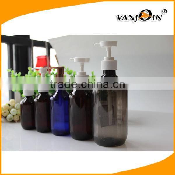 Boston Round Shampoo Lotion Pump Bottle Set with Labels