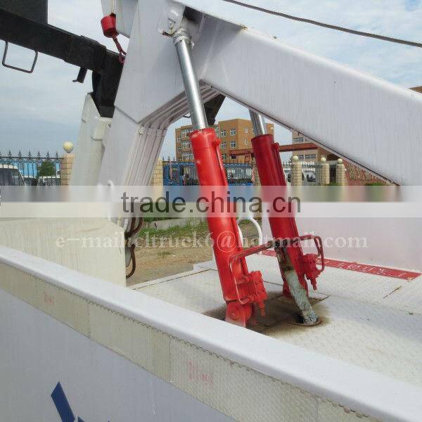 4*2 DONGFENG DLK Right Hand Wrecker Tow Trucks 5 Ton
