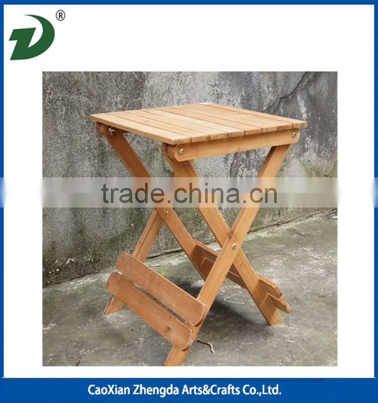 Solid wood folding round outdoor table