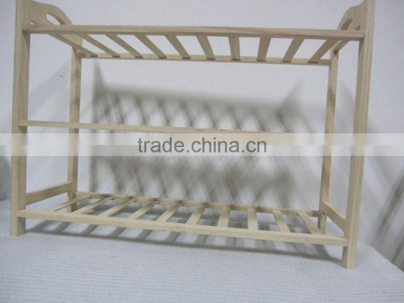 Pine wooden shoe rack