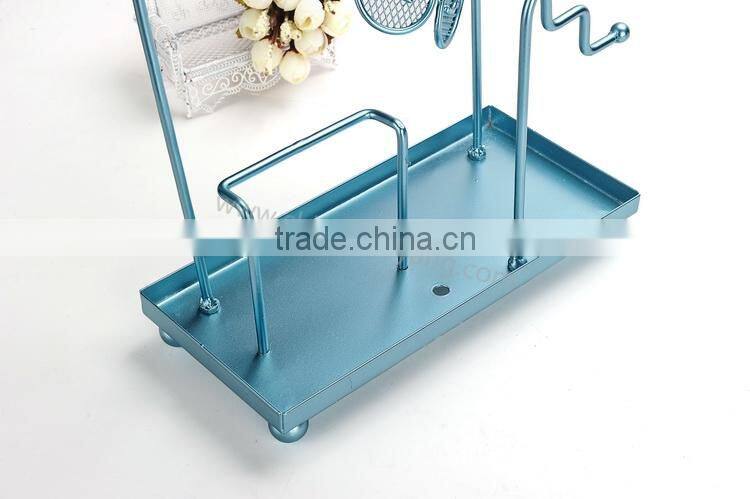 Windmill design metal jewelry display stand