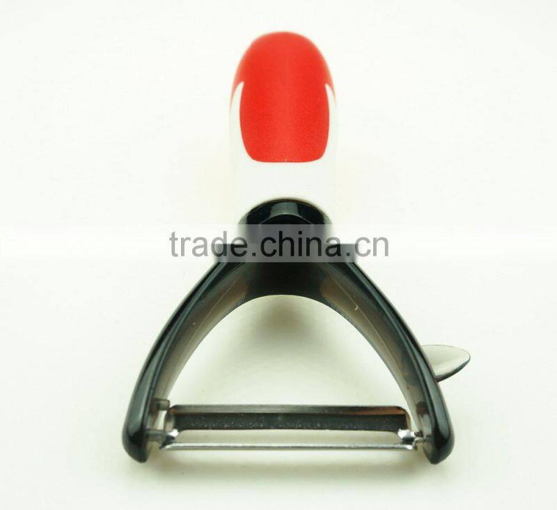 31015 New Penguin Handle Kitchen gadget peeler