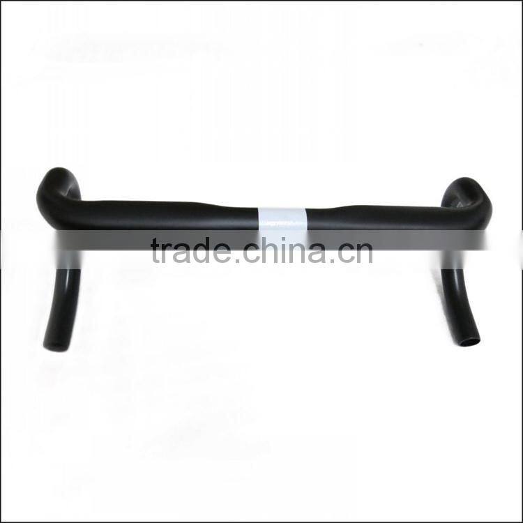 New design fashion high modulus super light full carbon fiber 700C road bicycle handlebar