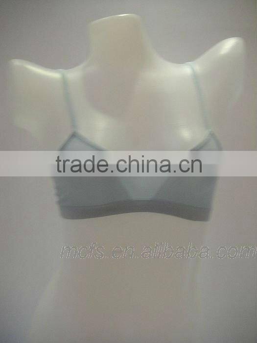 Comfortable women's seamless bra set